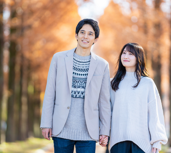 観光を楽しみながら、自然な出会いが生まれる特別な旅。のイメージ画像