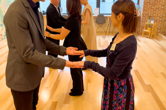 ペアダンス体験ってどんなことをするの?のイメージ画像