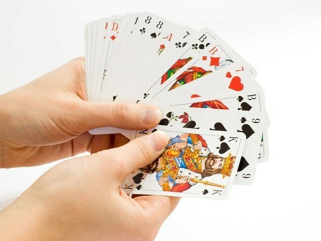 カードゲームコンのイメージ画像