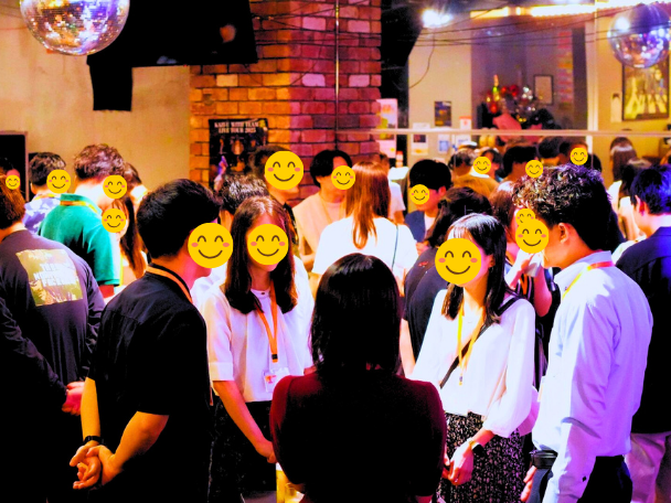 冬に向かって一歩を踏み出す、この秋。 「週末、ちょっといい出会い。」が、あなたを待っています。のイメージ画像