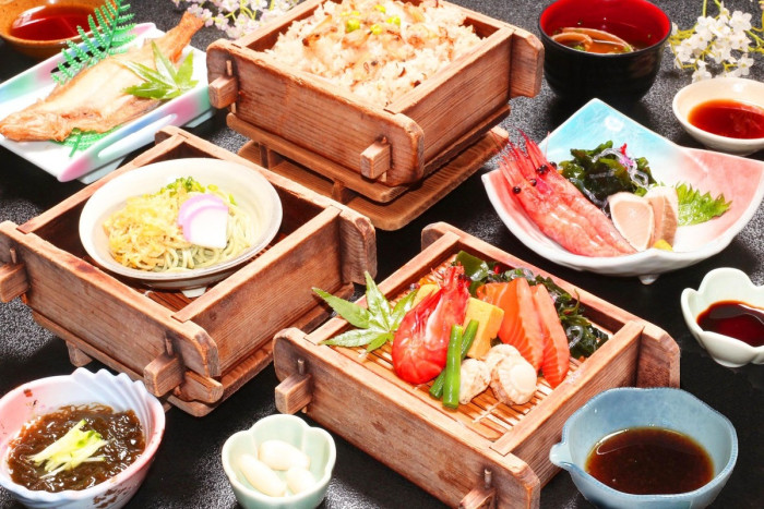 大人の恋バス　９月は鳥取砂丘だ！砂の美術館だ！梨狩りだ！！のイメージ画像