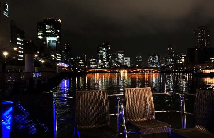 大阪の夜景を、洋上から独り占めのイメージ画像