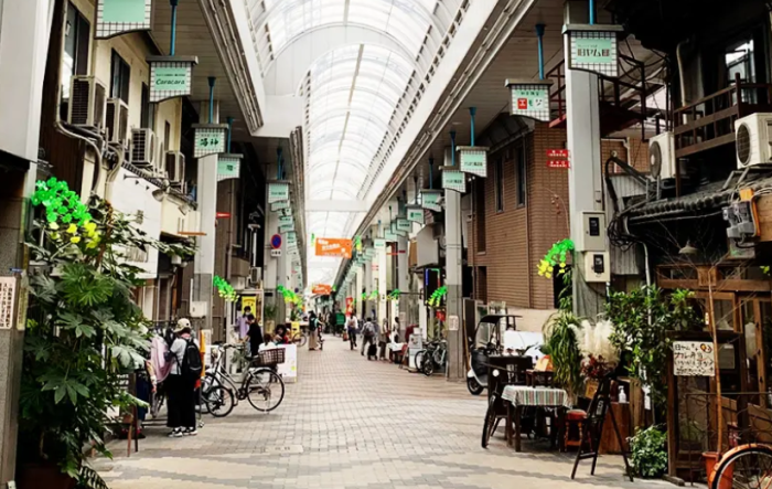 人気の商店街を散策しながら、気軽にかつしっかり話せる恋活初心者にもおすすめのイベントのイメージ画像