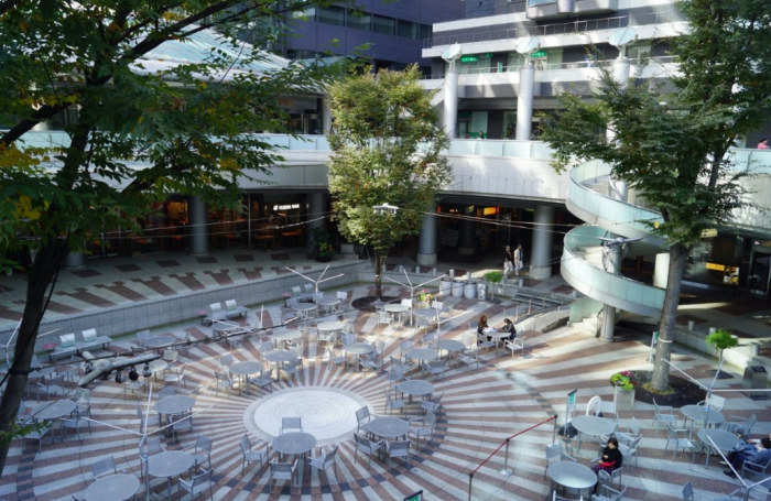 ニッポン放送地下、綴のイメージ画像